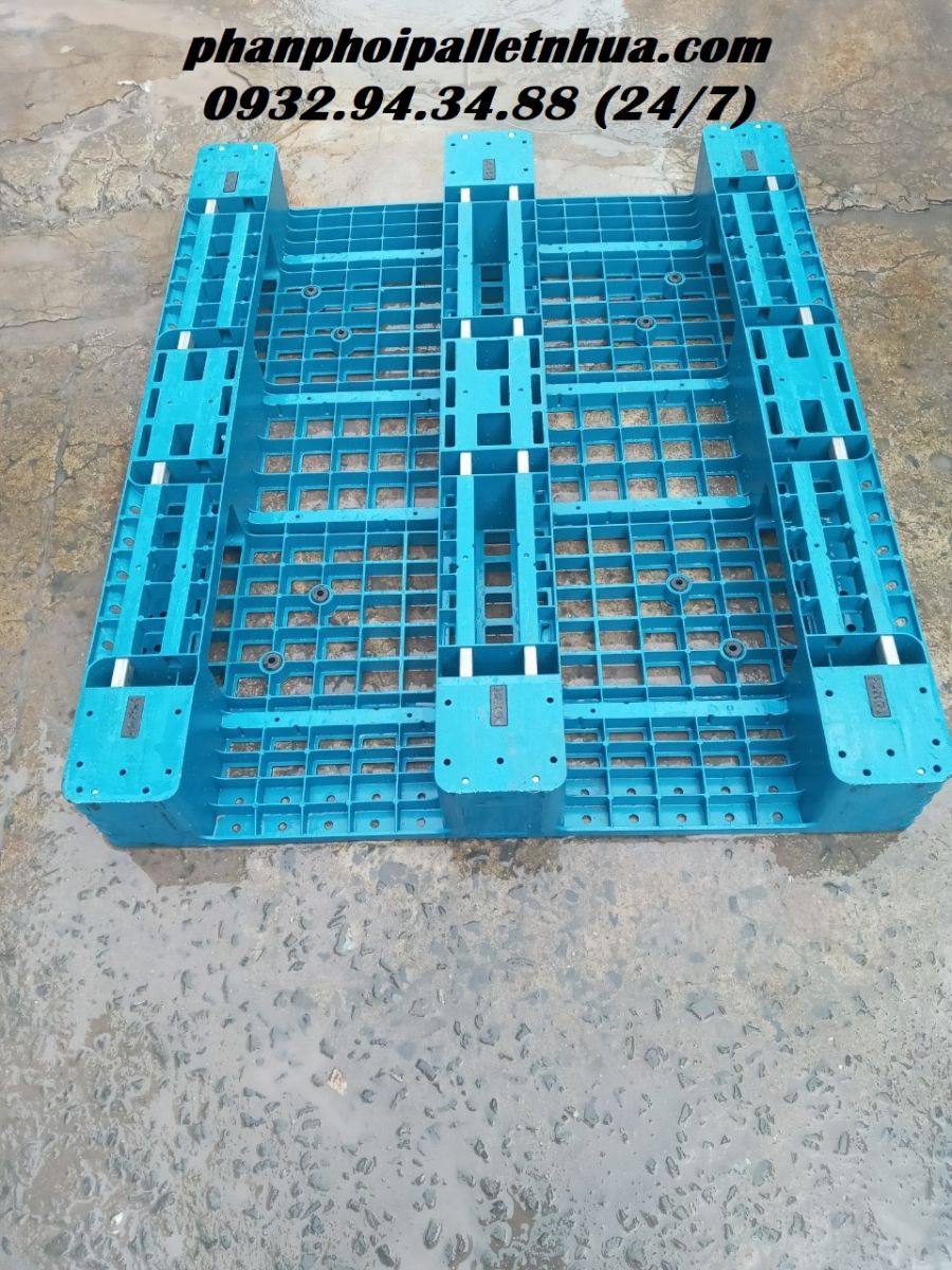 Bán pallet nhựa chịu lực dùng kê hàng trong kho