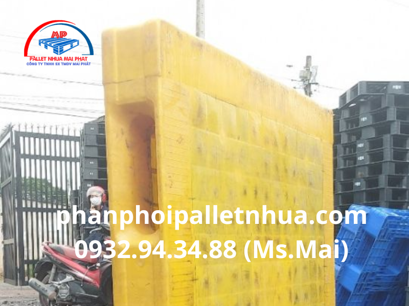Cách chọn mua pallet nhựa tại Bàn Cờ